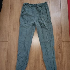 Green cargo pants